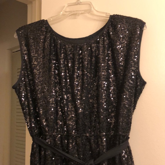 Lane Bryant Dresses & Skirts - Lane Bryant Sleeveless Sequin Dress